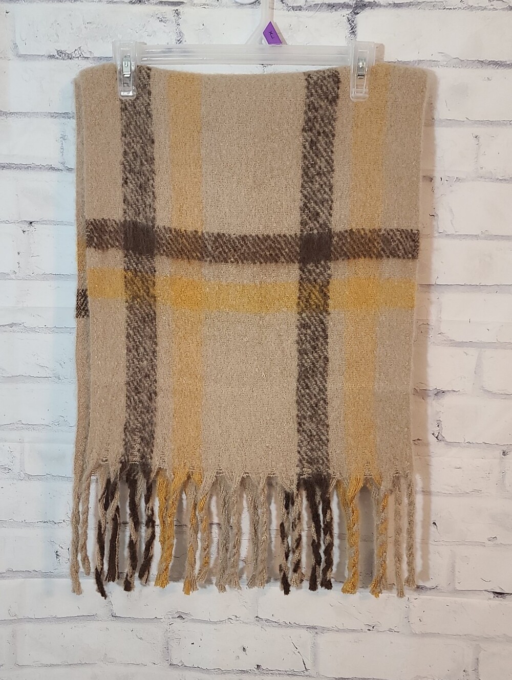 Steve Madden Beige/Brown/Yellow Plaid Fringed Rectangle Scarf Polyester